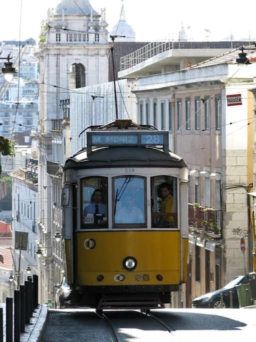 C3 Bairro Alto Cozy Romantic Loft In 18Th Century Building Lisboa Exterior foto